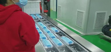 全自动口罩包装机用户现场